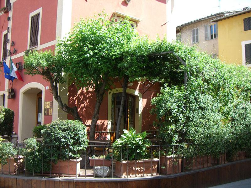 Hotel Charleston Spoleto Esterno foto